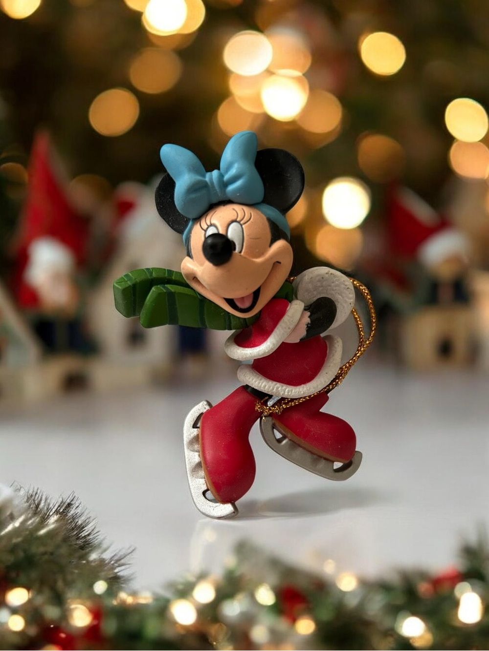 vintage Grolier Disney Christmas Magic Minnie Mouse w/ box